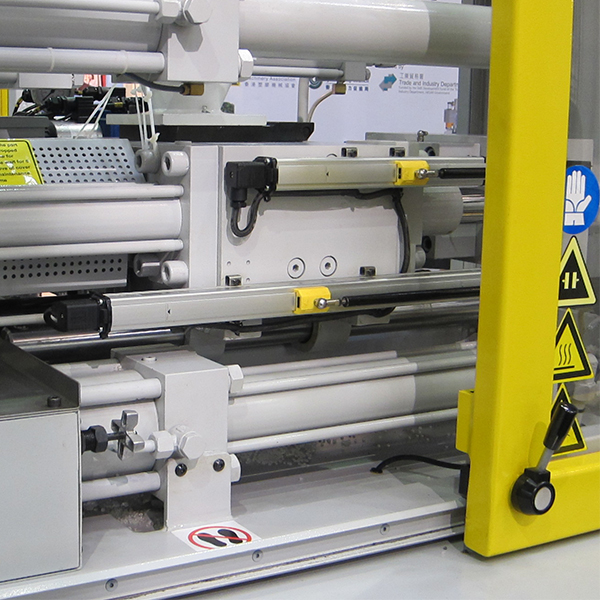 磁致伸縮位移傳感器安裝圖 磁致伸縮位移傳感器安裝圖